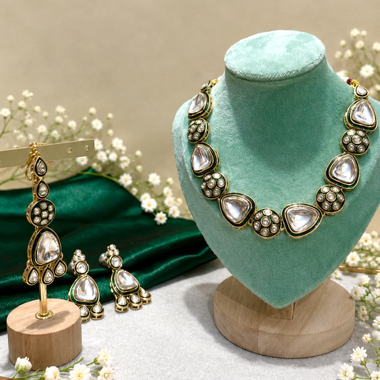 Kundan Set